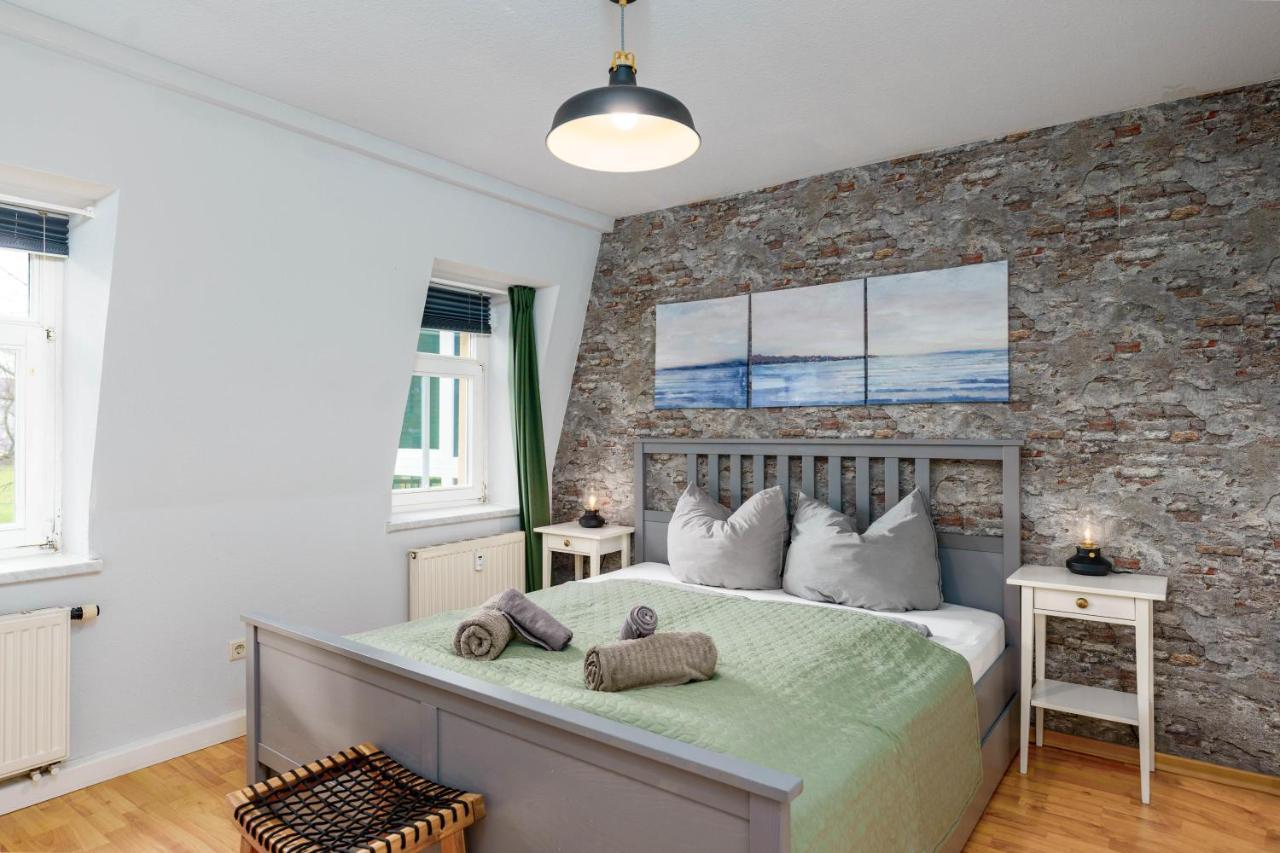 2R Apartment Perfect For Families! Kitchen - Parking - Netflix Дрезден Екстериор снимка